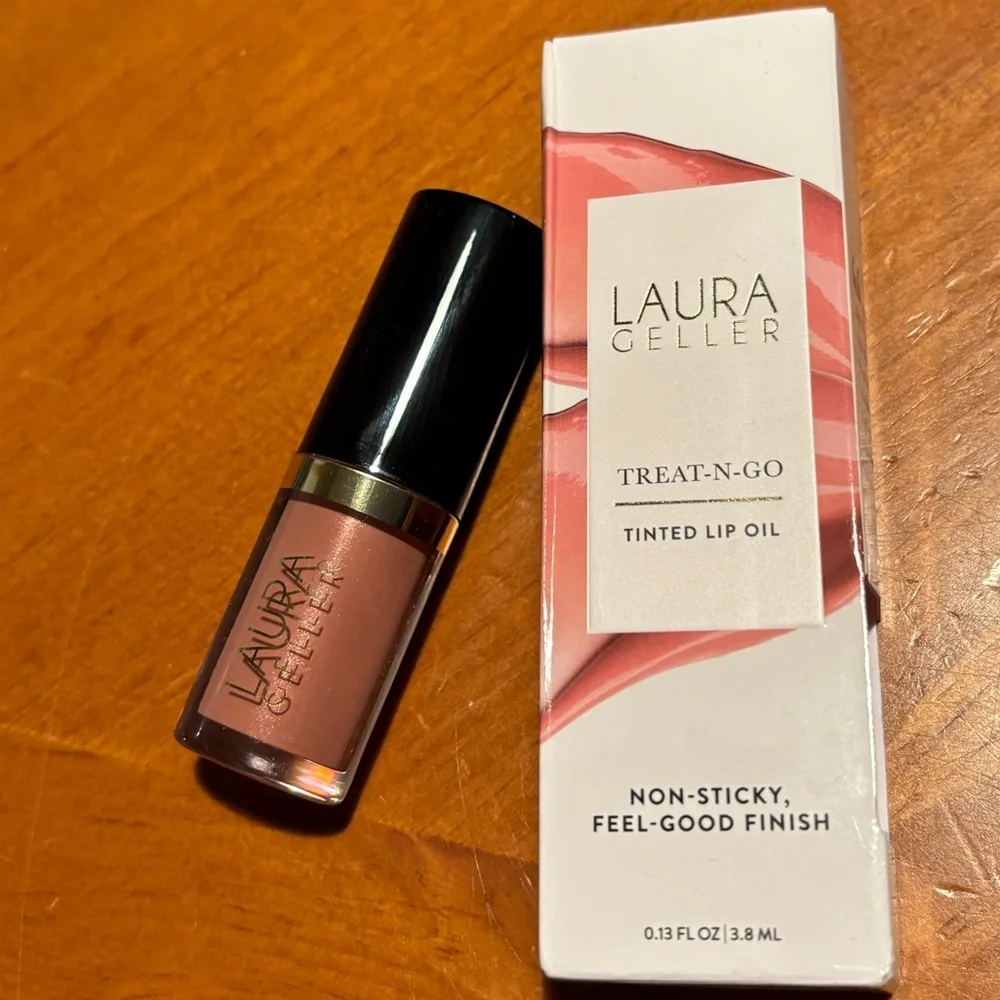 Laura Geller brand new